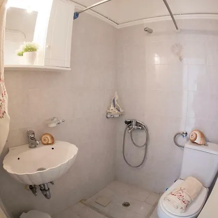Apartment Rachi *
